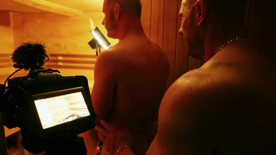 BONUS-Dimitri IDM Sauna Fuck